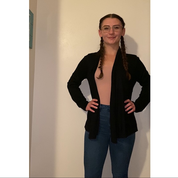 Black Liz Claiborne cardigan - Picture 5 of 6